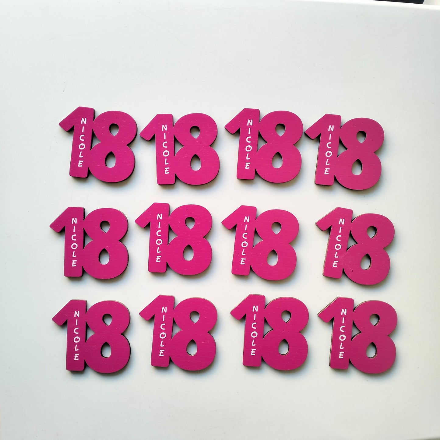 Bomboniera 18 Anni Personalizzata, magnete nr 18