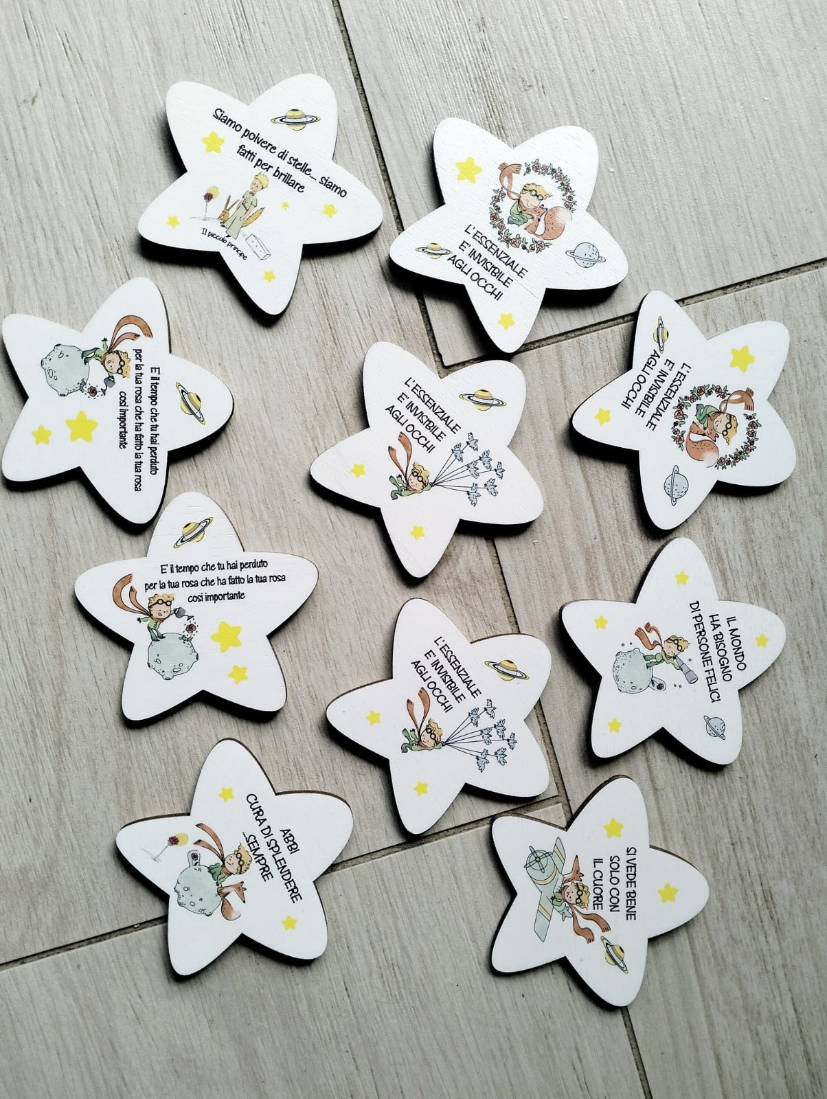 Stelline in legno con Frasi Motivazionali – Magneti Il Piccolo Principe – Bomboniere, Segnaposto, Regalo Fine Anno