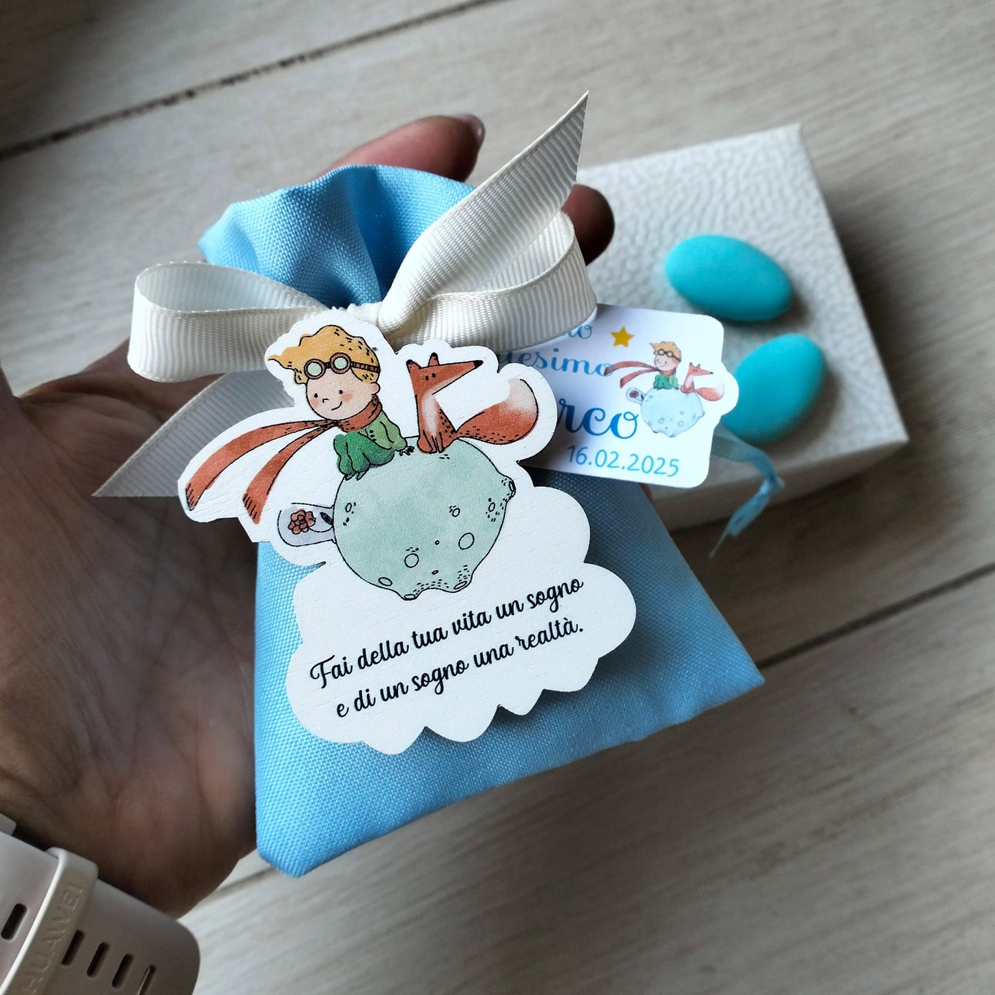 Calamita in legno tema Piccolo Principe-Bomboniere con frasi motivazionali
