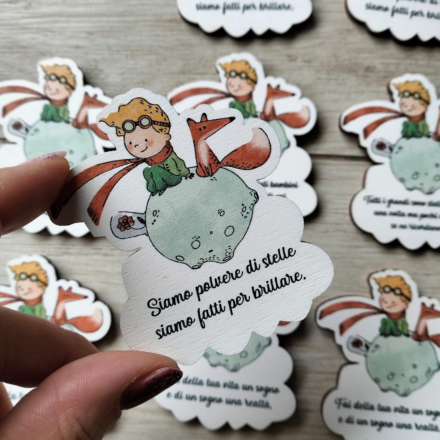 Calamita in legno tema Piccolo Principe-Bomboniere con frasi motivazionali