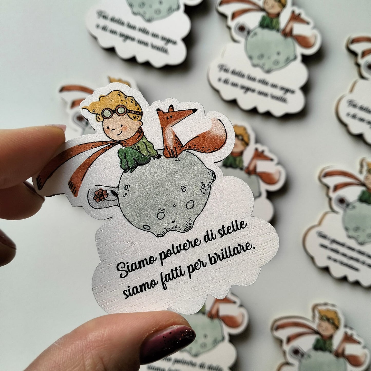 Calamita in legno tema Piccolo Principe-Bomboniere con frasi motivazionali